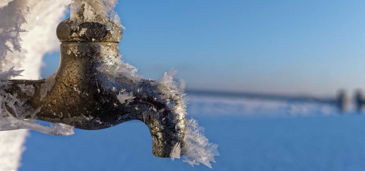 Preventing Frozen Pipes in Houston